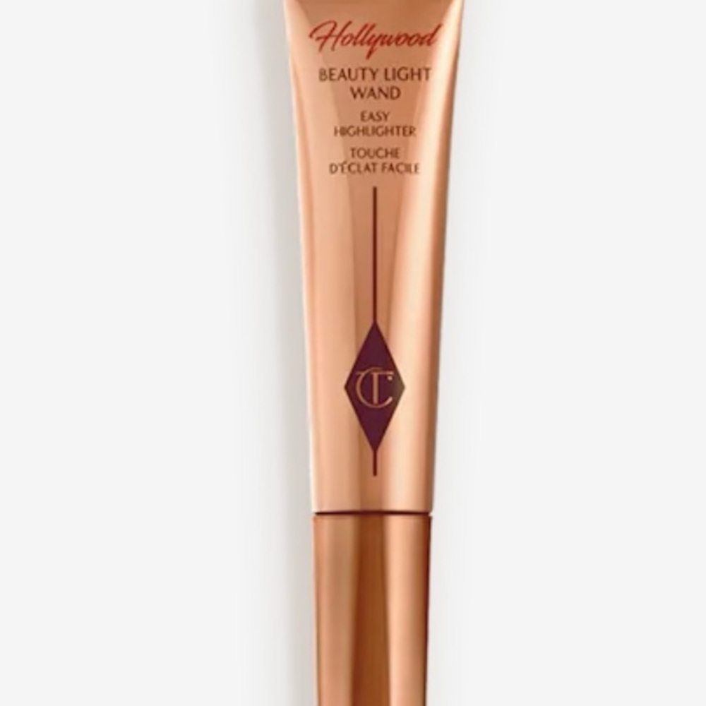 Charlotte Tilbury highlighter